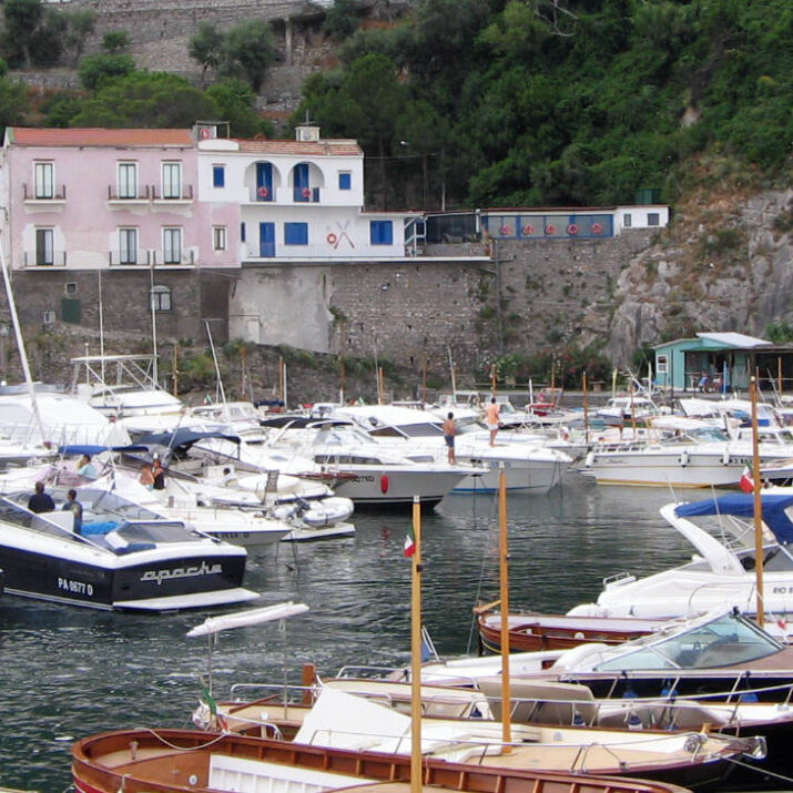 Marina della Lobra in Massa Lubrense