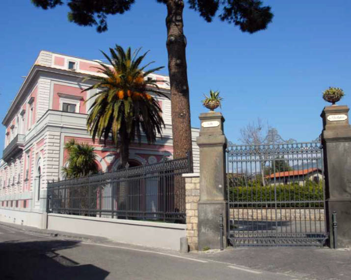 Piano di Sorrento, villas and palaces